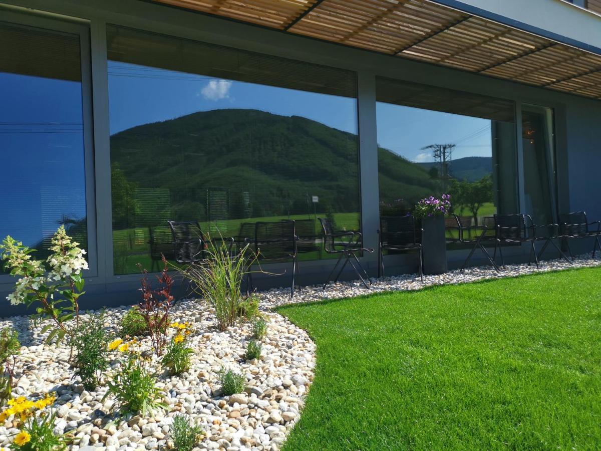 Hotel Maralak Kunčice pod Ondřejníkem Exterior foto